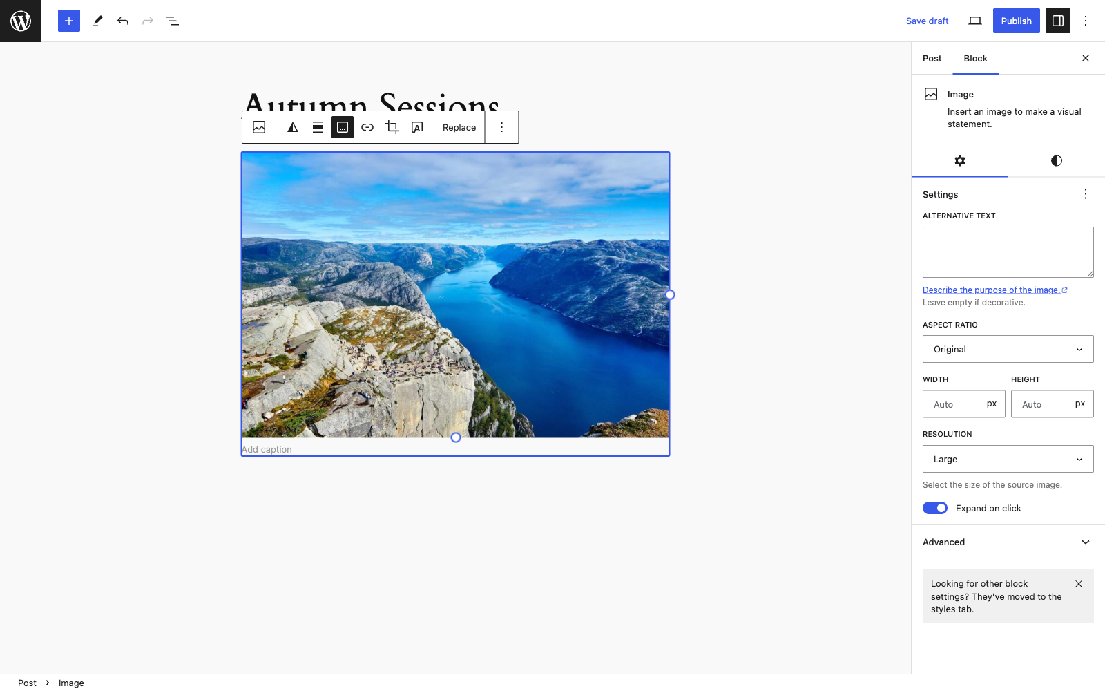 The new Expand on click lightbox setting on an Image block in WordPress 6.4.